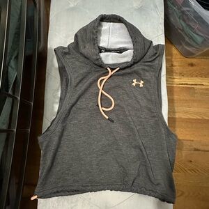Under armour turtle neck workout vest size small